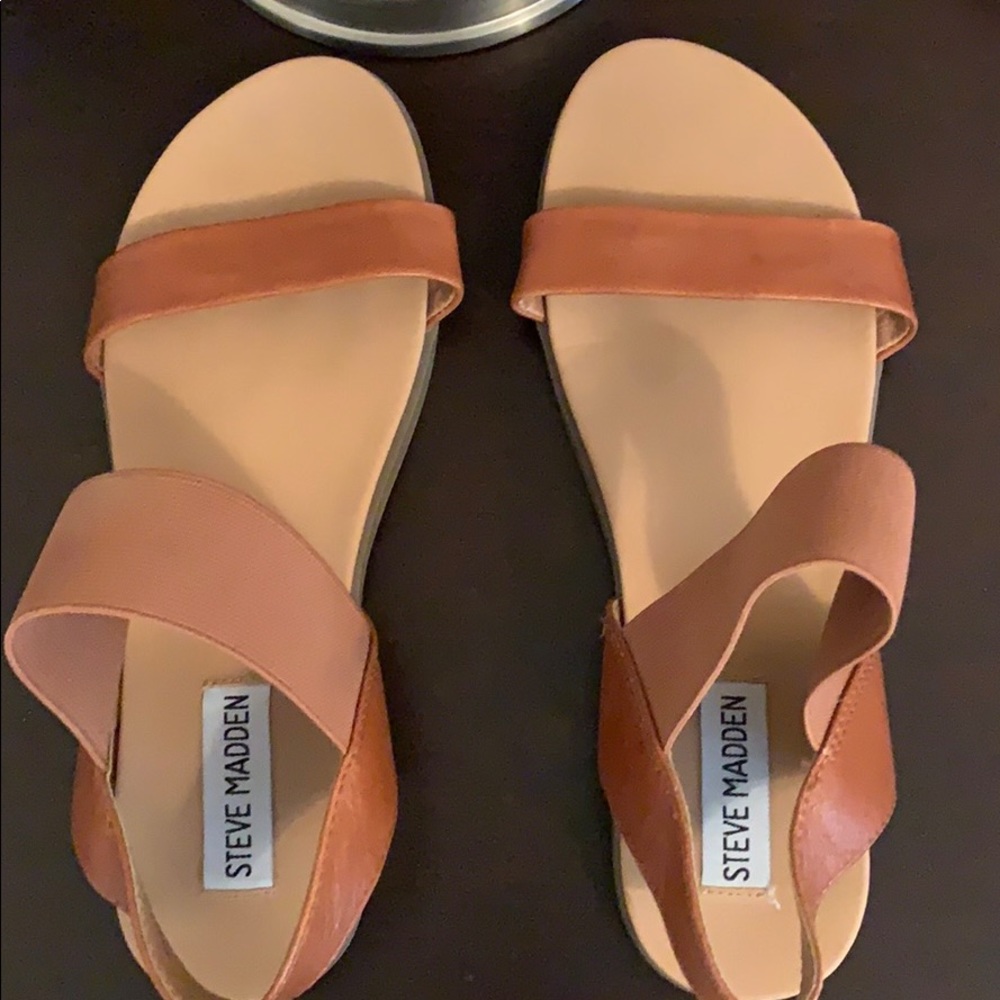 Steve Madden sandal use ones